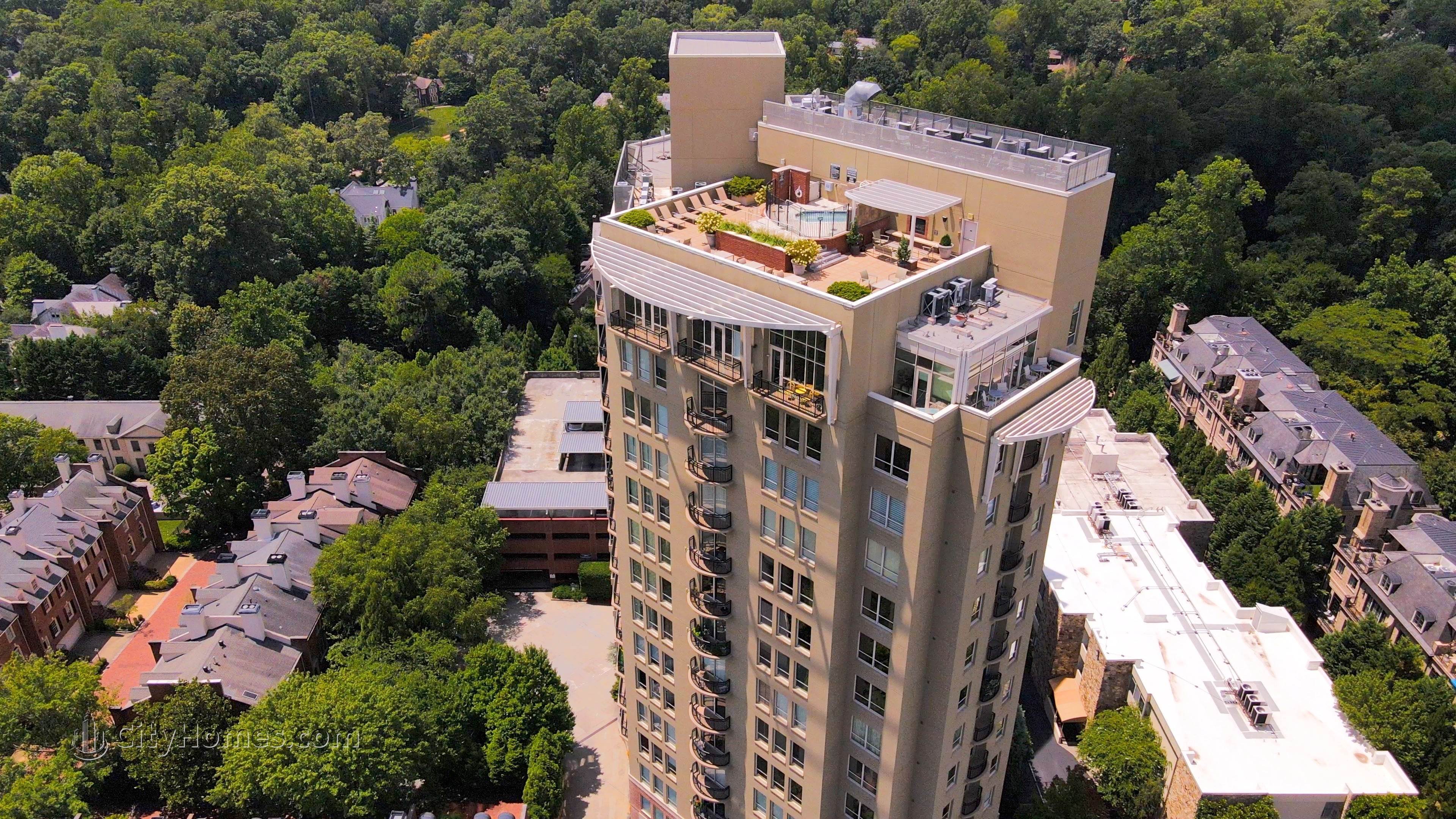 2. Peachtree Residences κτίριο σε 2626 Peachtree Rd NW, Peachtree Heights West, Atlanta, GA 30305