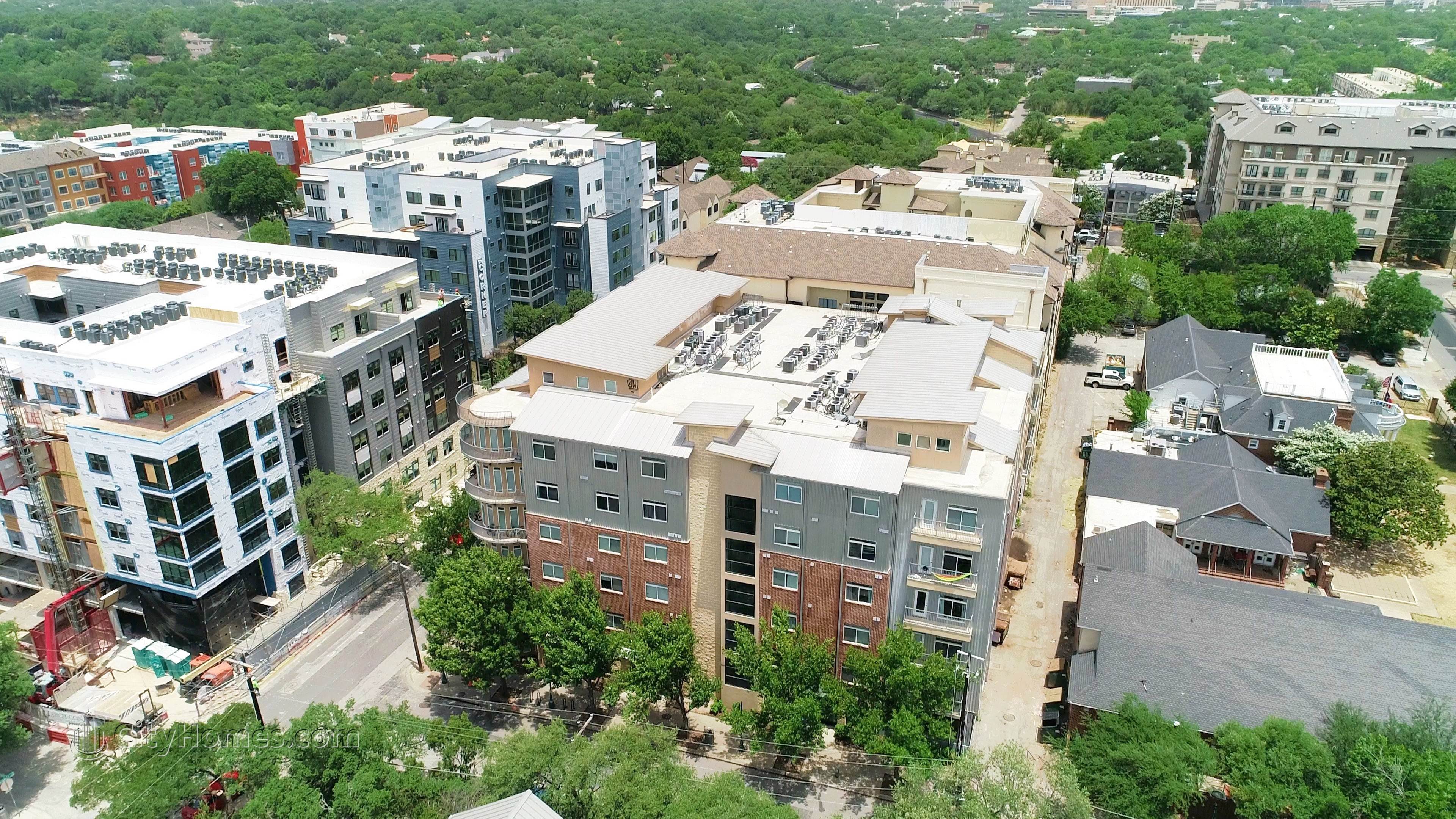 3. Galileo Condos byggnad vid 910 W 25th St, West Campus, Austin, TX 78705