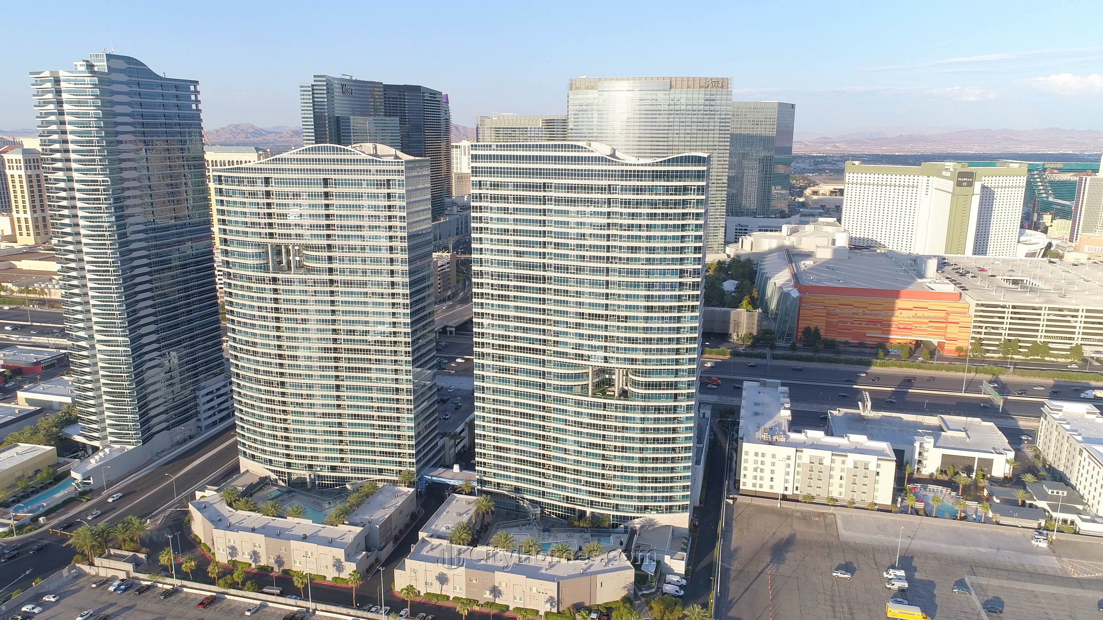 9. Panorama Towers gebouw op 4525 Dean Martin Dr, Las Vegas, NV 89103