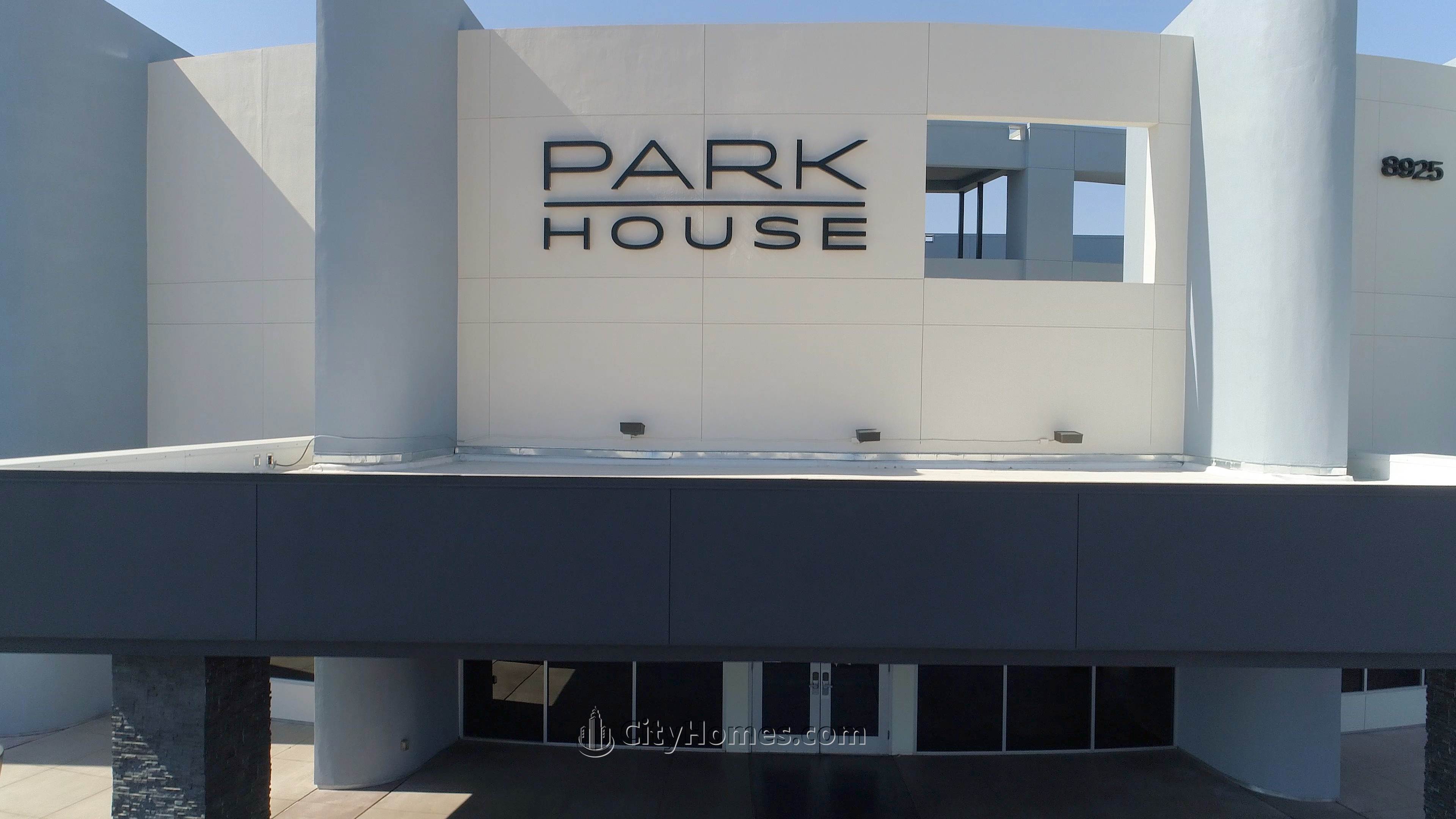 Park House byggnad vid 8925 W Flamingo Rd, Las Vegas, NV 89147