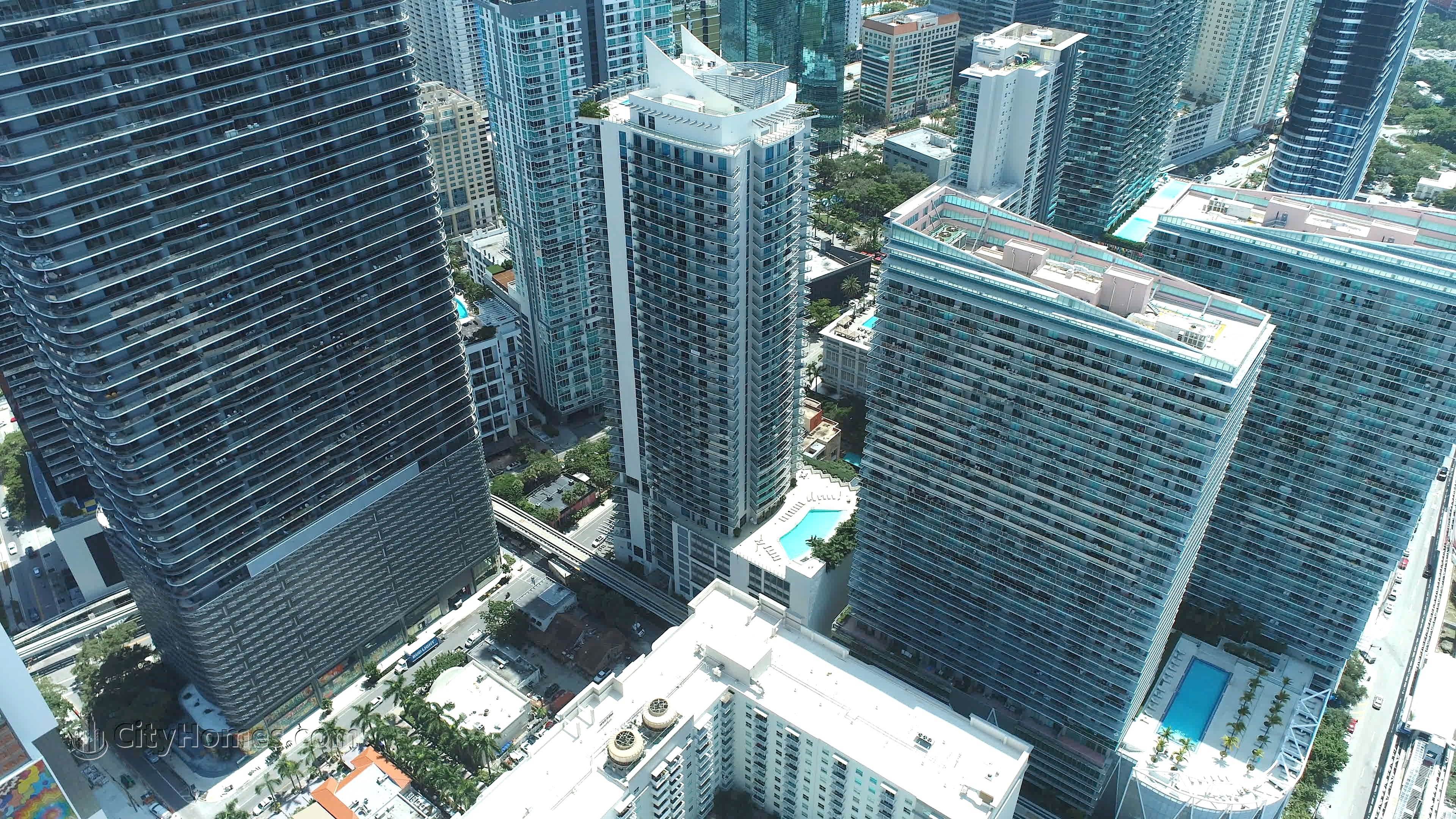 3. 1100 Millecento здание в 1100 S Miami Avenue, Brickell, Miami, FL 33130