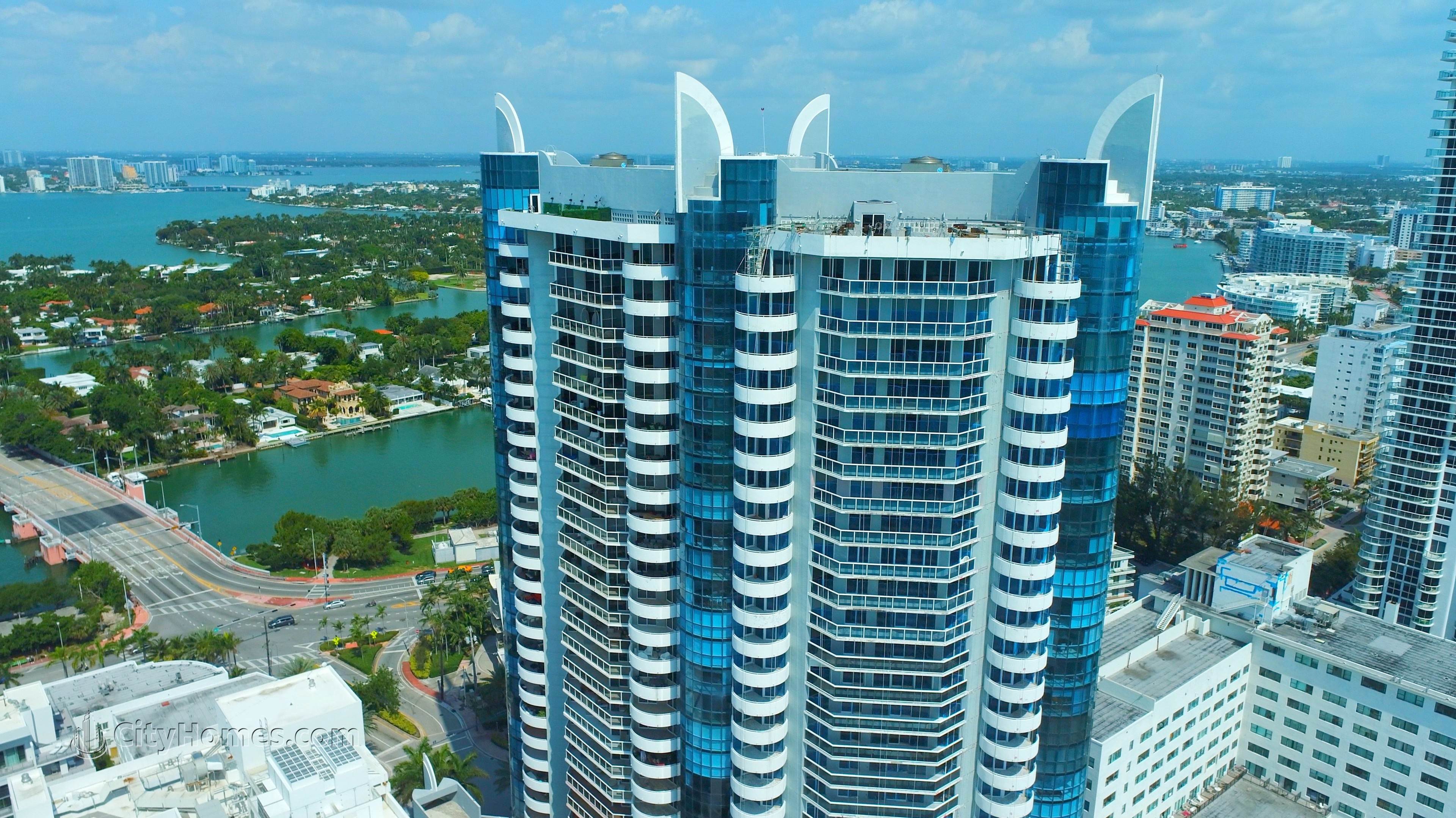4. LA GORCE PALACE building at 6301 Collins Avenue, Miami Beach, FL 33140