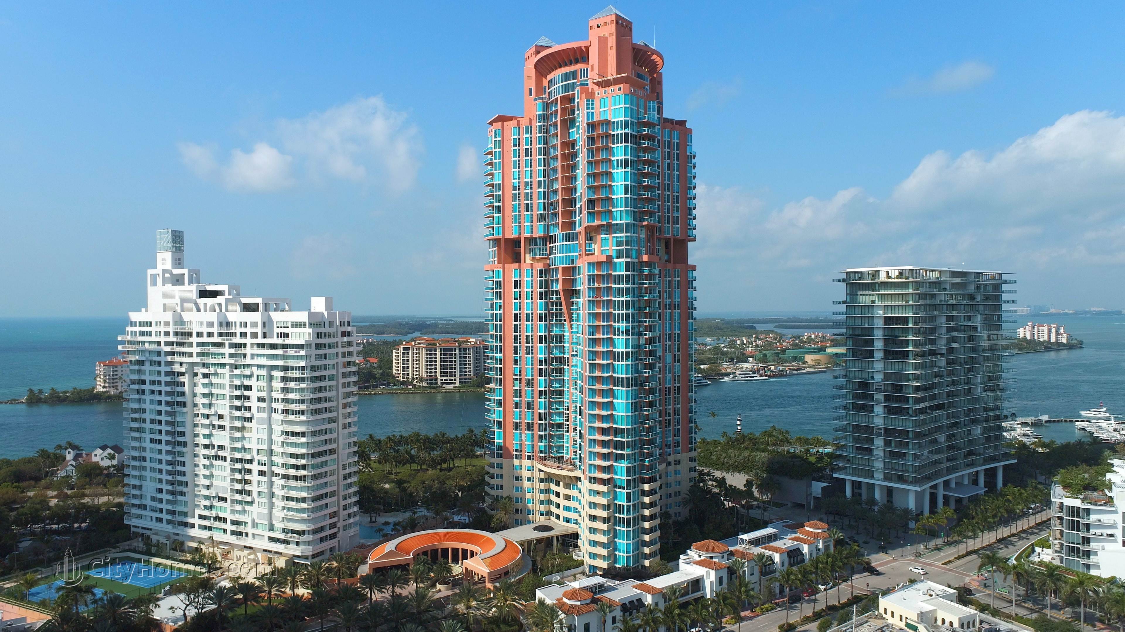 4. PORTOFINO TOWER建於 300 S Pointe Drive, Miami Beach, FL 33139
