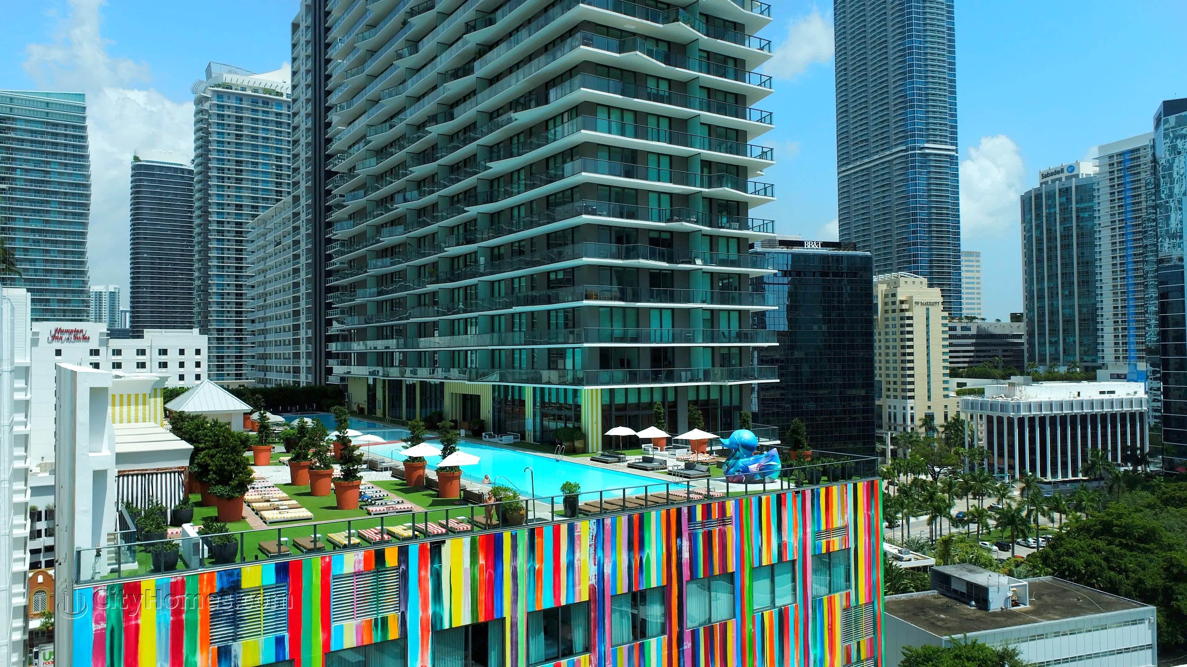 4. SLS Brickell здание в 1300 S Miami Ave, Brickell, Miami, FL 33130