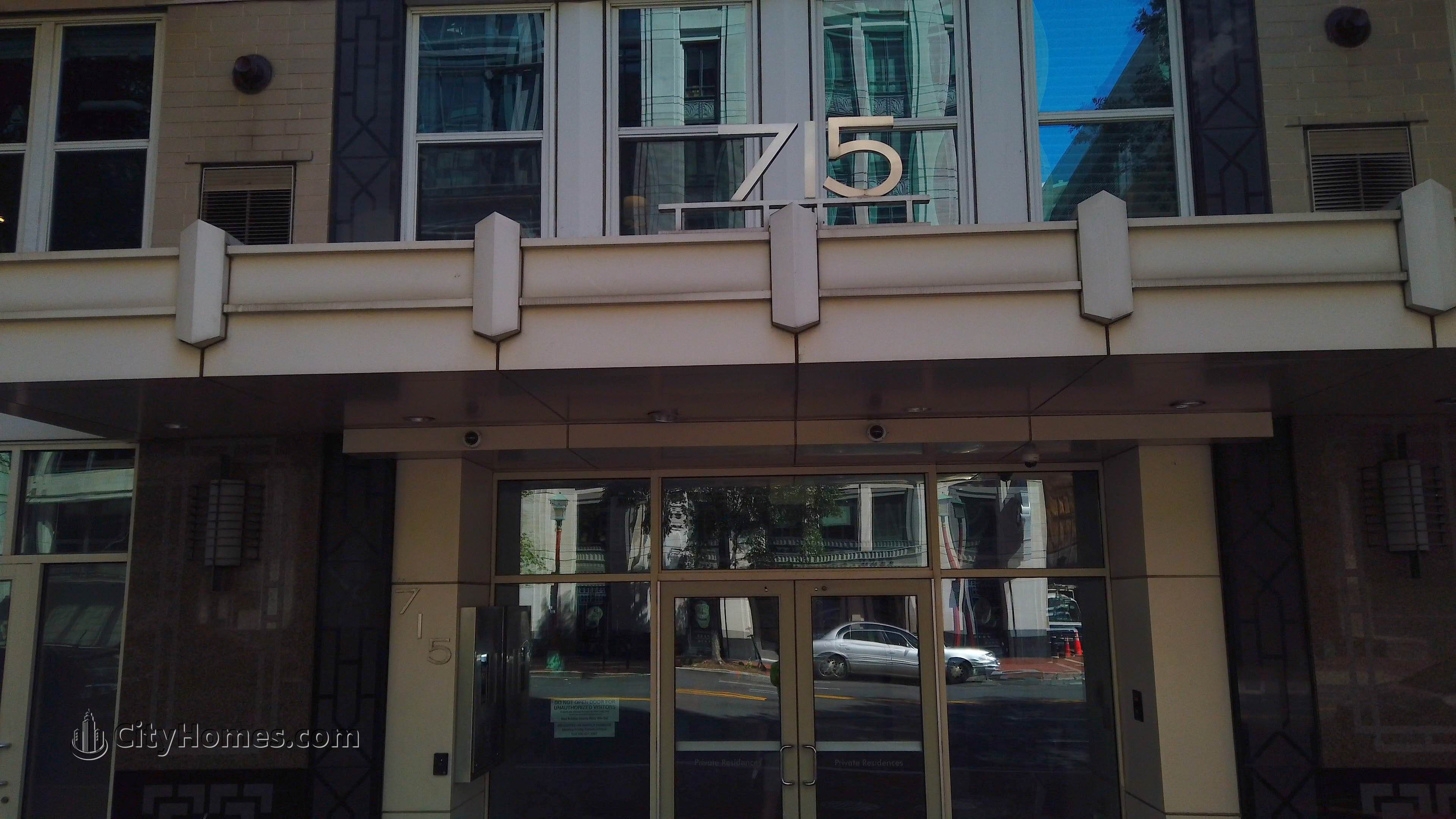 The Cosmopolitan byggnad vid 715 6th St NW, Chinatown, Washington, DC 20001