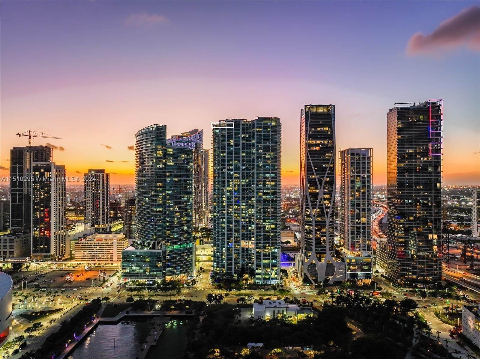 Condominium pour l Vente à Miami, FL 33132