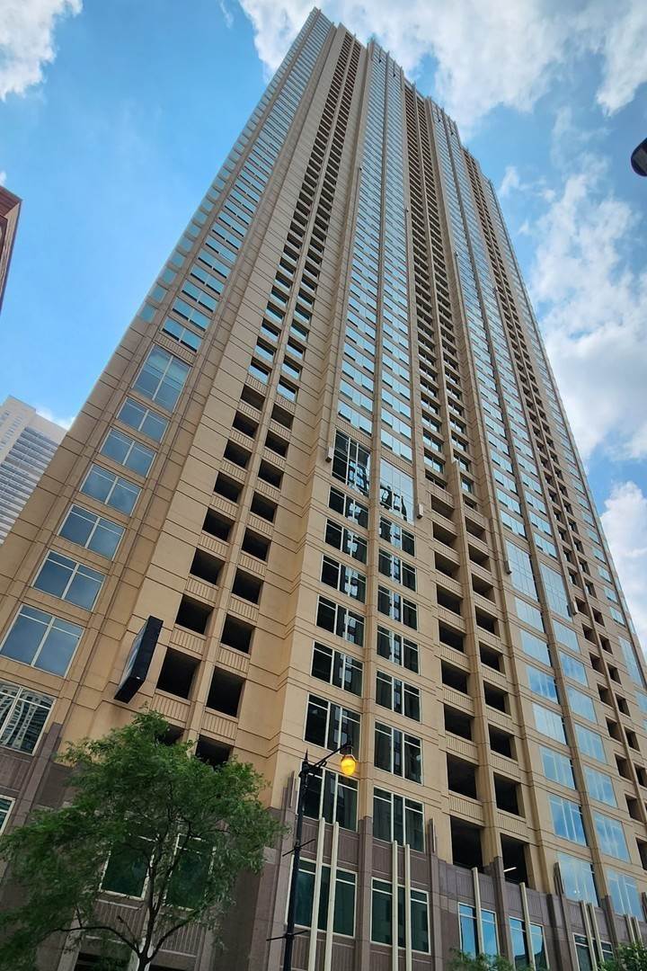 Land for Sale at River North, Chicago, IL 60654