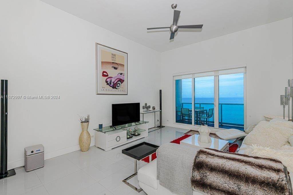 公寓 在 Mid Beach, 迈阿密海滩, FL 33139