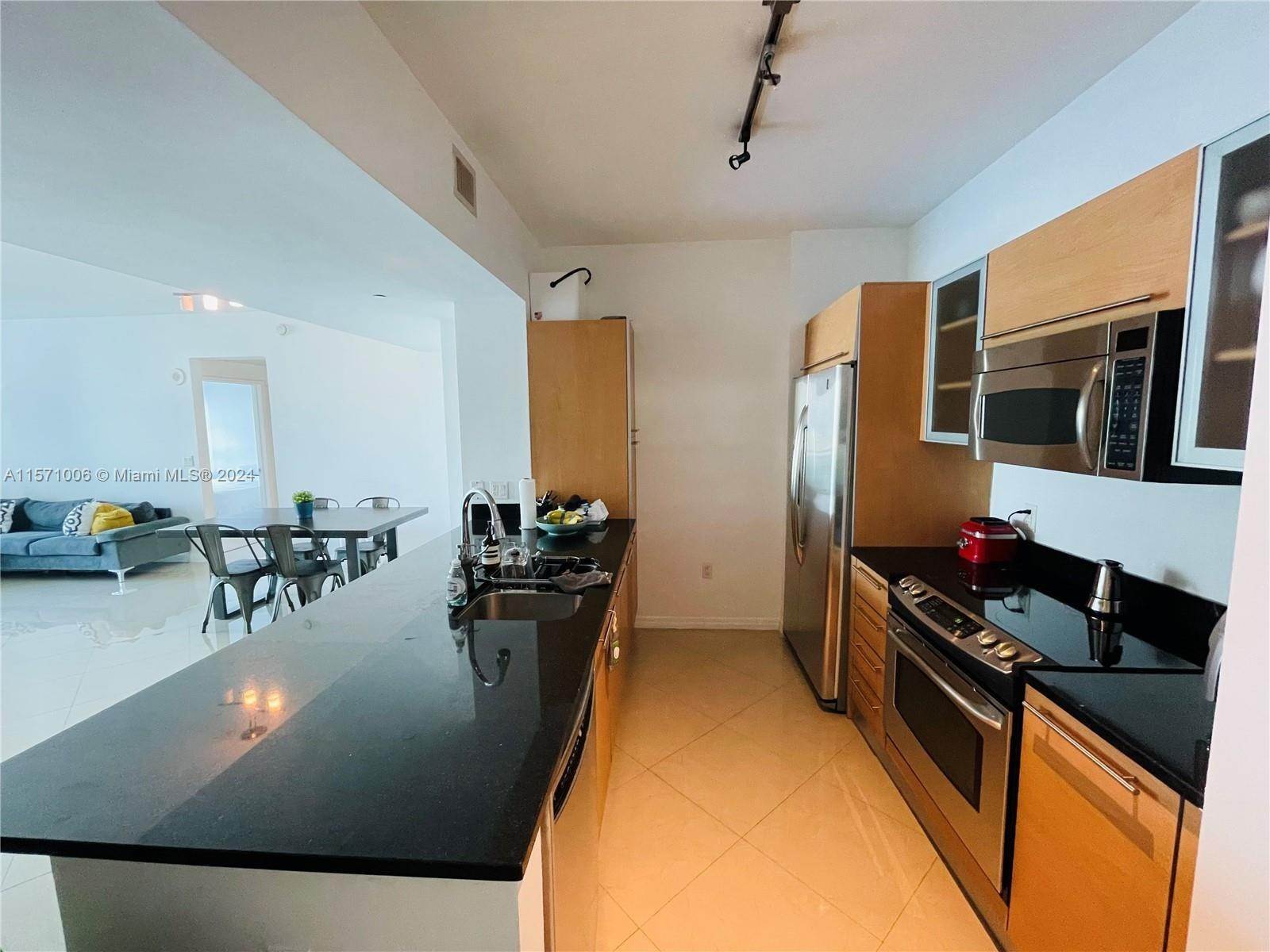 公寓 為 出售 在 Brickell, Miami, FL 33131