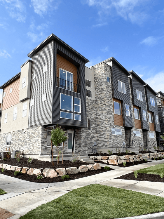 Silver Creek Townhomes xây dựng tại 6782 Woods Rose Drive, Park City, UT 84098
