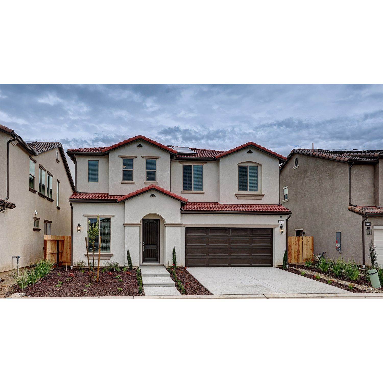 Single Family for Sale at Fresno, CA 93730