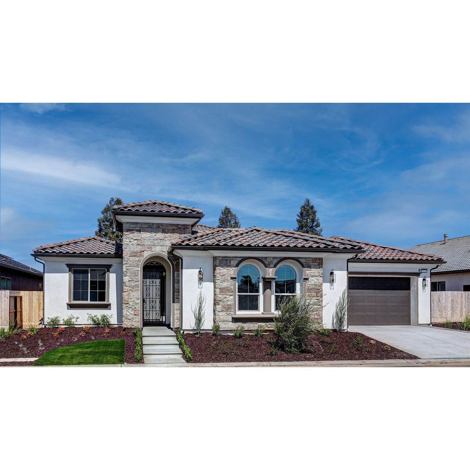 Single Family for Sale at Fresno, CA 93730