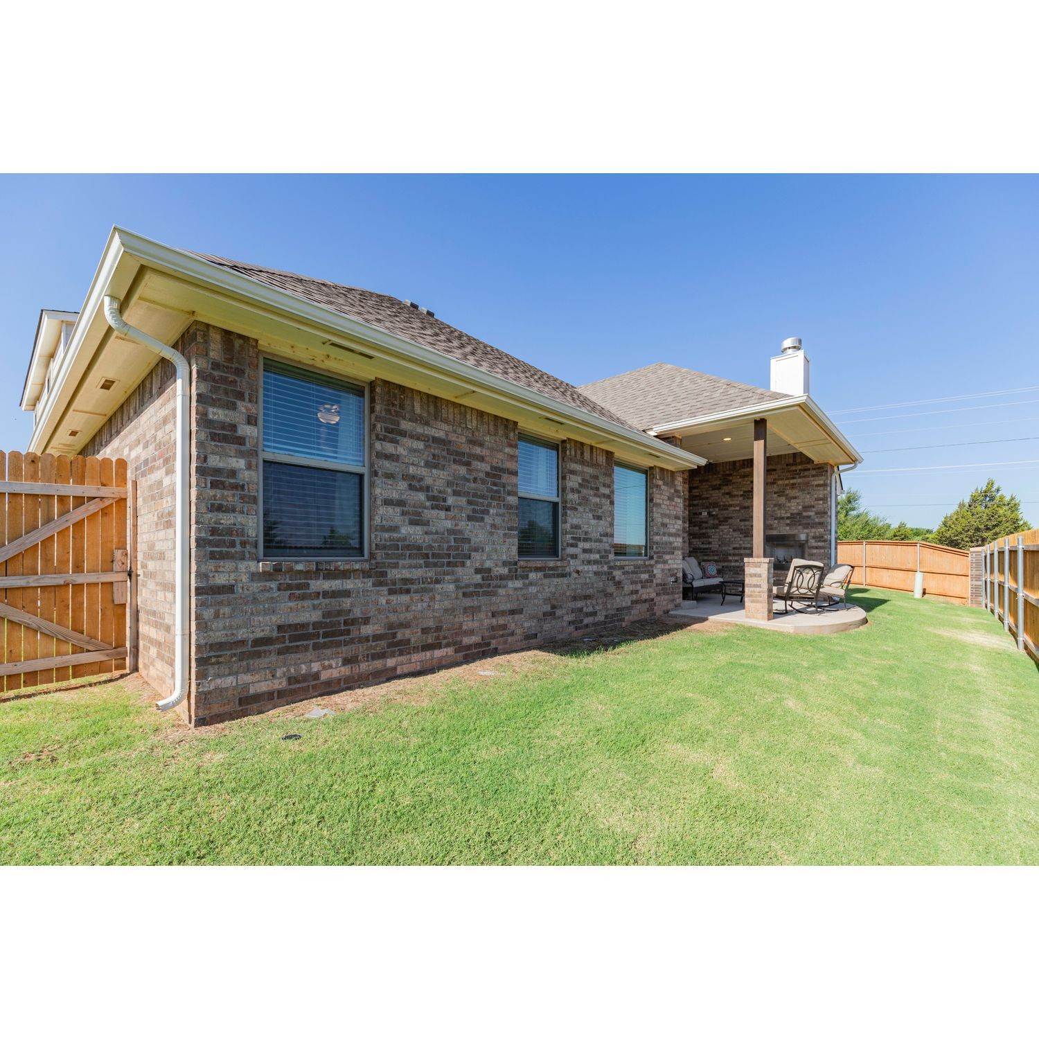 44. Canyons建于 10533 SW 52nd St, Mustang, OK 73064