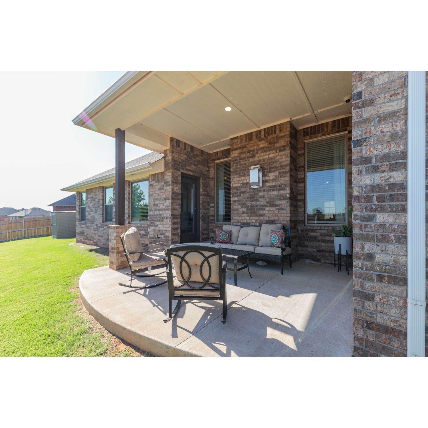 46. Canyons建于 10533 SW 52nd St, Mustang, OK 73064