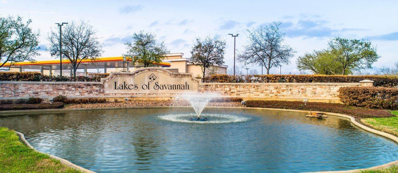 Lakes Of Savannah - Colonial & Cottage Collections建於 14406 Andover Birch Drive, Rosharon, TX 77583