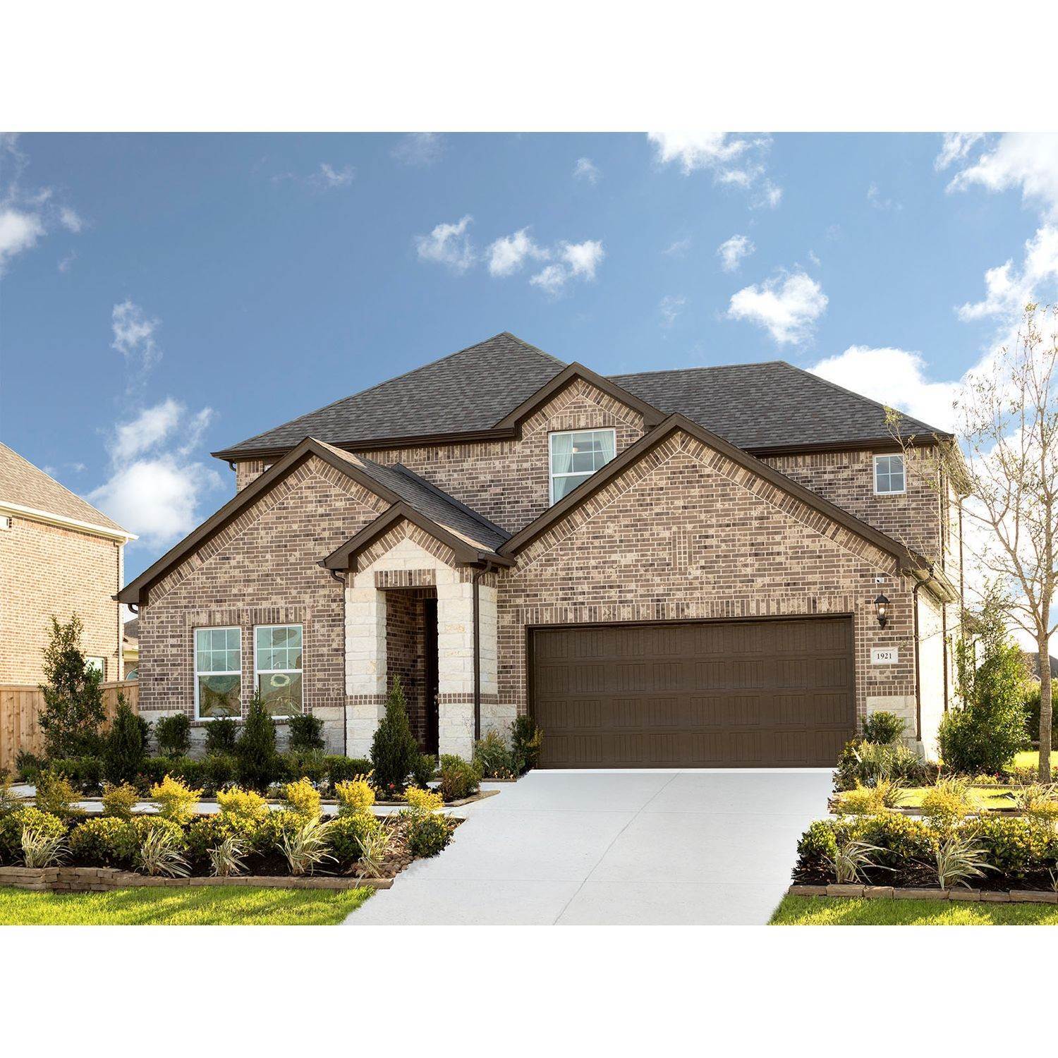 Riverstone Ranch - The Manor - Classic здание в 1919 Creekside Park, Pearland, TX 77089