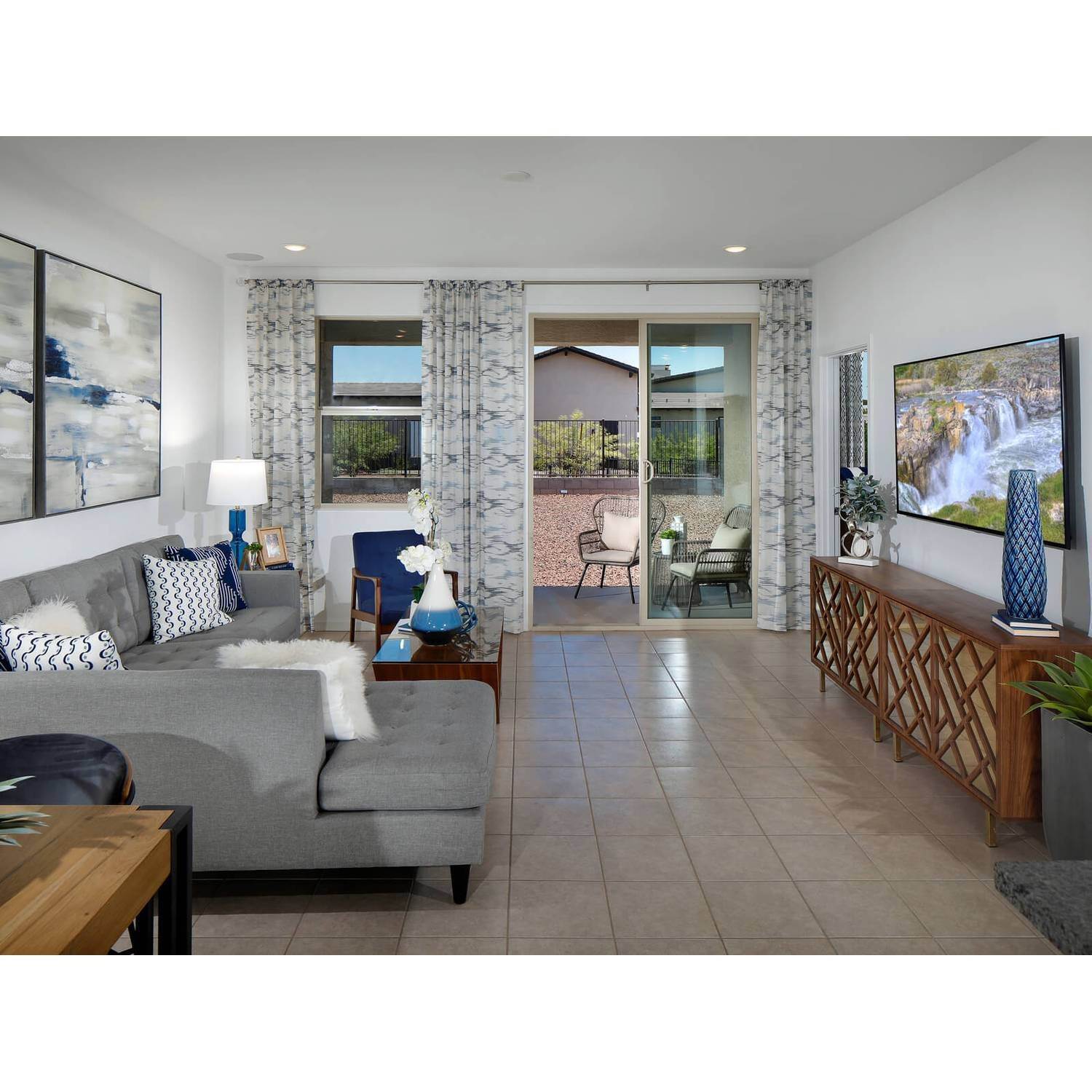7. Villas at The Lakes at Rancho El Dorado Gebäude bei 21780 N Lynn Street, Maricopa, AZ 85138