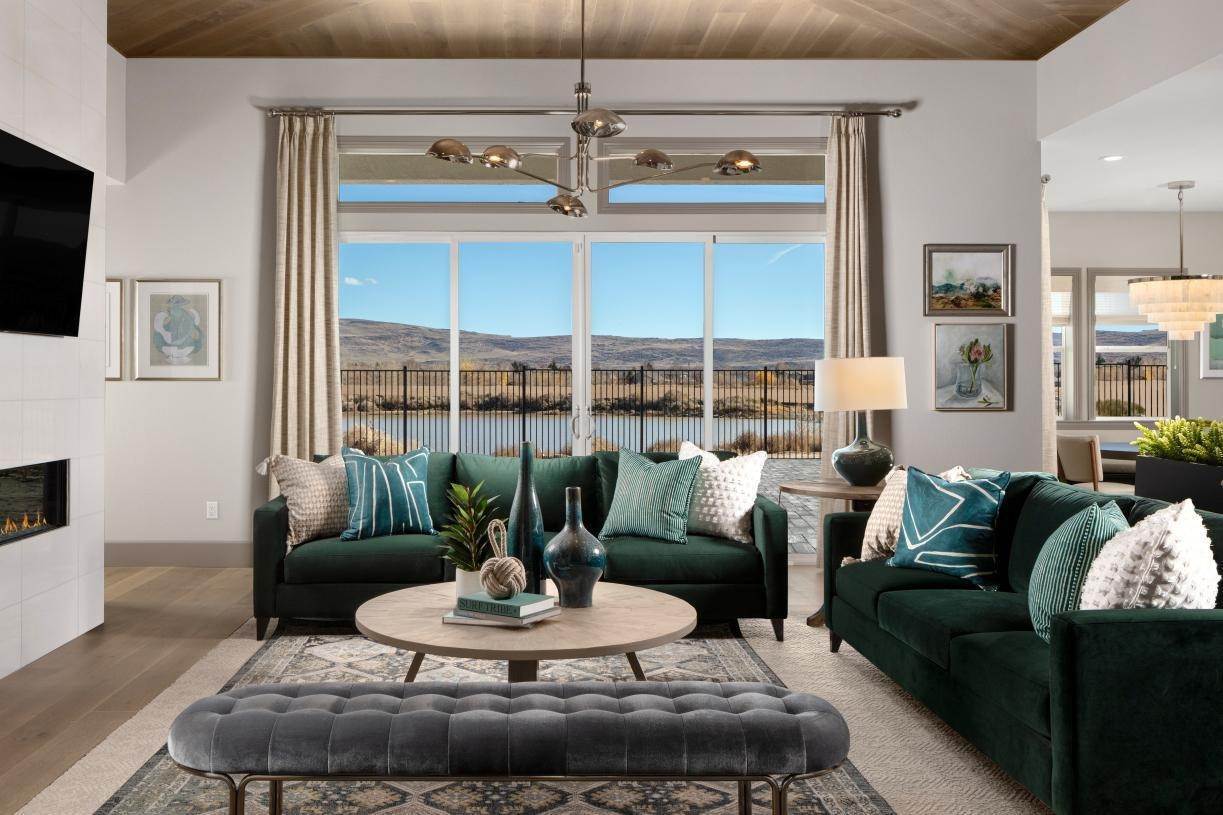 Regency at Stonebrook - Windsong Collection xây dựng tại 7481 Rustic Sky Ct, Sparks, NV 89436