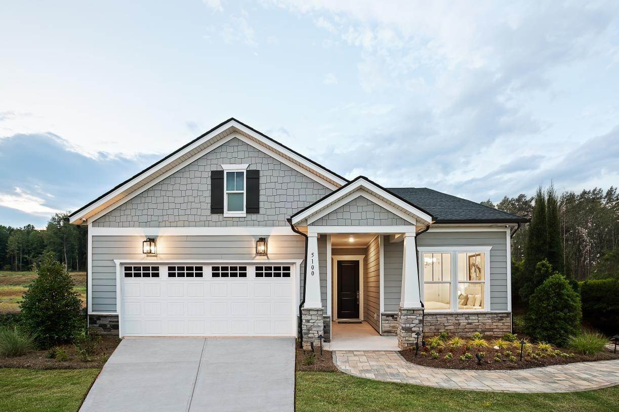 9. Regency at Holly Springs - Journey Collection здание в 205 Regency Ridge Rd, Holly Springs, NC 27540