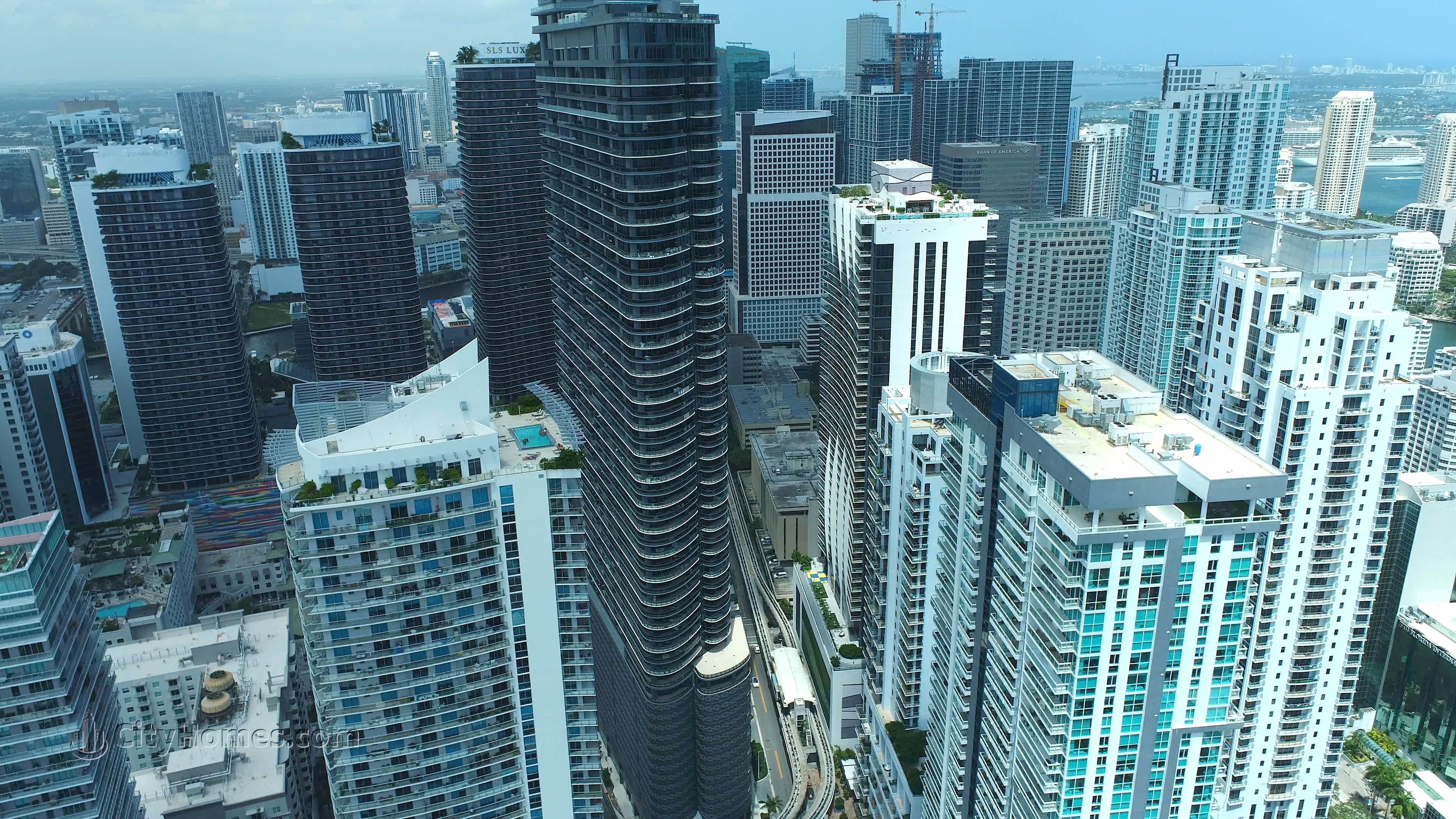 Brickell Flatiron byggnad vid 1000 Brickell Plaza, Brickell, Miami, FL 33130